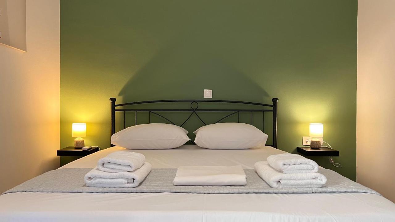 Athenian Vintage Style 2 Bdr Apartment Exterior foto
